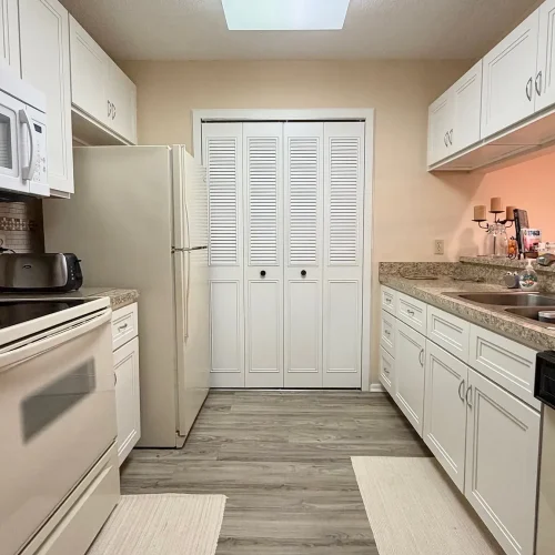 1c0b7672bed3249303d28a3946ed4078-cc_ft_1536