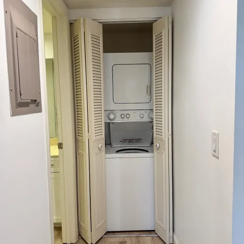 4f6a6e7ef8fb4c20e3de1a2d5c614a7f-uncropped_scaled_within_1536_1152