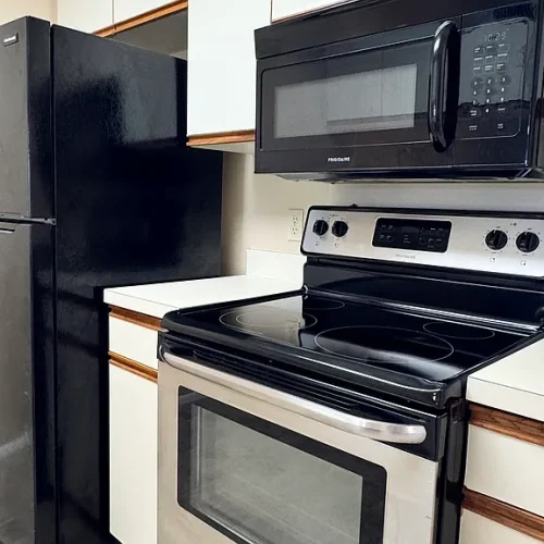 5b2b8d7210e1803b1ee5fc19b84e49ee-cc_ft_768