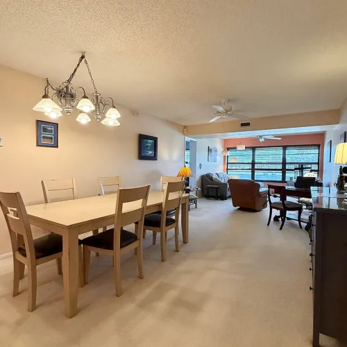 70fa062c9770cead076911dc7f21ce29-uncropped_scaled_within_1536_1152