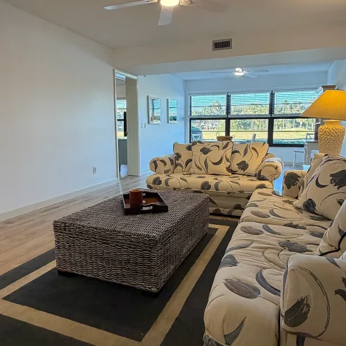 7759bed052df377d79c8c2e1ced78799-uncropped_scaled_within_1536_1152