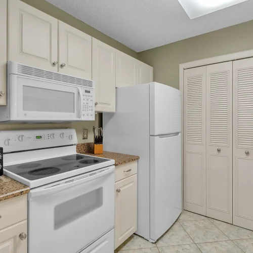 81fdfd28586c1c38035848e194528f8b-uncropped_scaled_within_1536_1152