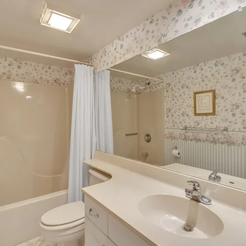 c9f329cd87bfc3386f6e1d8b5d32a8f2-uncropped_scaled_within_1536_1152