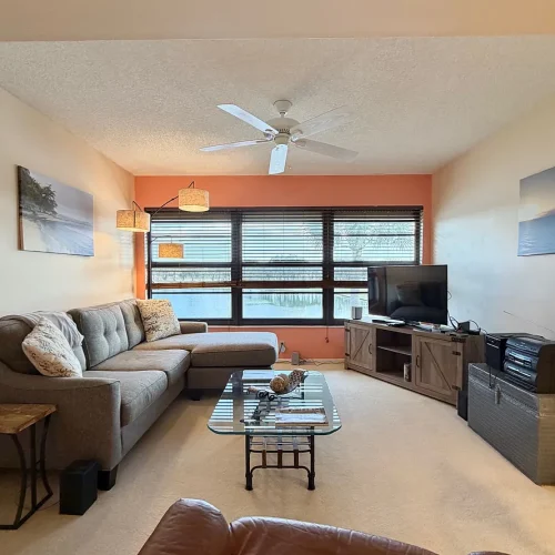 e7a58a29011e0b537189cf974121f368-uncropped_scaled_within_1536_1152