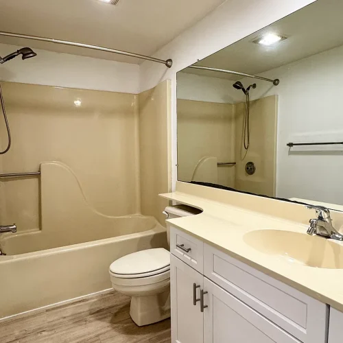 f5131b71074cc7fe9a6bb3fe38cc6a42-uncropped_scaled_within_1536_1152