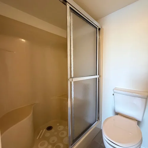 fd5f575f00ca94f6ea721d2e5e4df7d3-uncropped_scaled_within_1536_1152